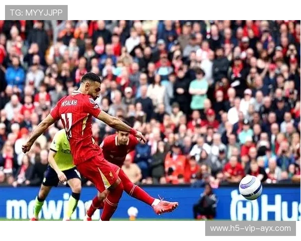 利物浦萨拉赫破门后上演庆祝戏码 利物浦萨拉赫破门后上演庆祝戏码