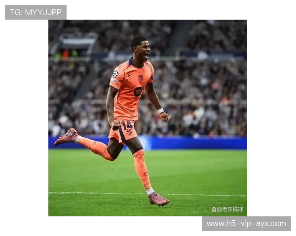 拉什福德突破后小角度搓射入网