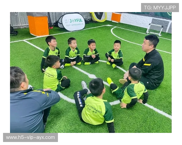 足球俱乐部在青训中建立学业导师与升学对接机制,足球俱乐部与学校合作计划 足球俱乐部在青训中建立学业导师与升学对接机制,足球俱乐部与学校合作计划